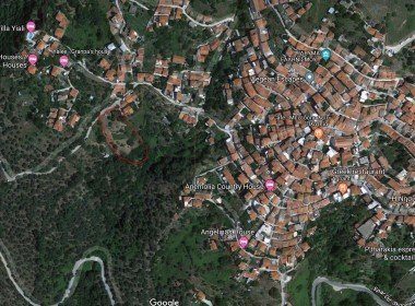 Skopelos Glossa Land house for sale