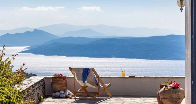 Buying a house on Skopelos