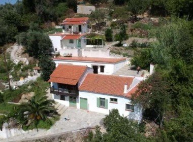 former_olive_oil_factory_in_old_klima_view_2